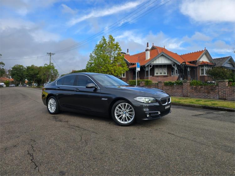 2015 BMW 5 4D SEDAN 20d LUXURY LINE F10 MY15