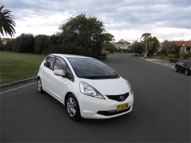 2009 HONDA JAZZ 5D HATCHBACK GLi GE