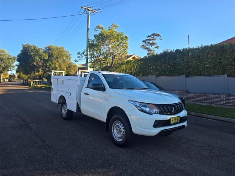 2017 MITSUBISHI TRITON C/CHAS GLX MQ MY17